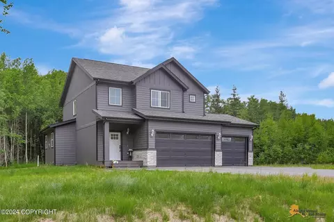 9115 E Windy Woods Loop, Palmer, AK 99645