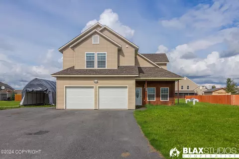 651 W 6th Ave, North Pole, AK 99705