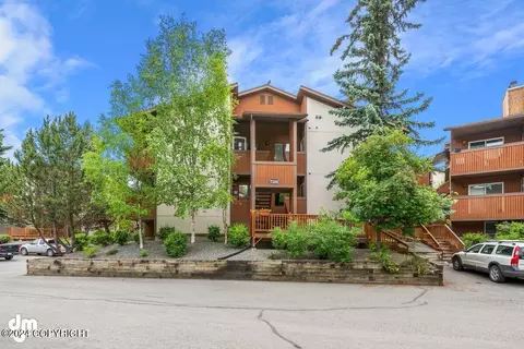 7200 Huntsmen Cir # 8G, Anchorage, AK 99518