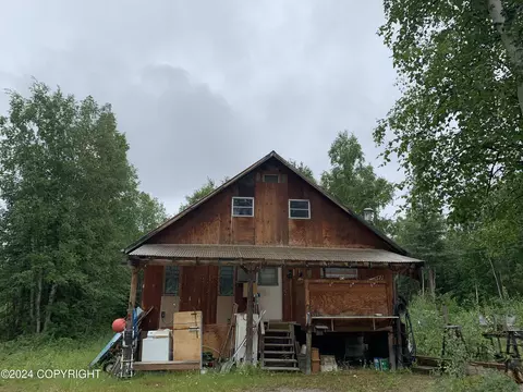 280 Parks Hwy, Nenana, AK 99760