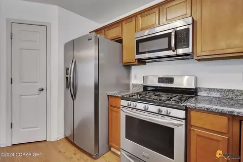 7274 Chugach Meadows Loop # 13A, Anchorage, AK 99507 photo 13
