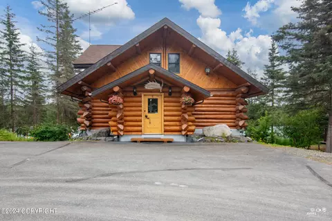 32635 Vio Rd, Sterling, AK 99672