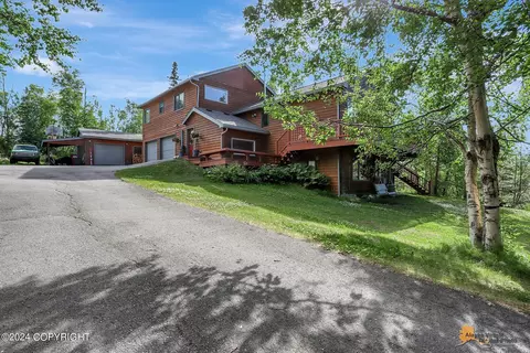 4401 E Birch Dr, Wasilla, AK 99654