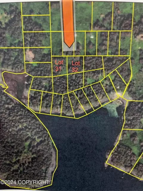 31 32 Sunny Cv, Ouzinkie, AK 99644