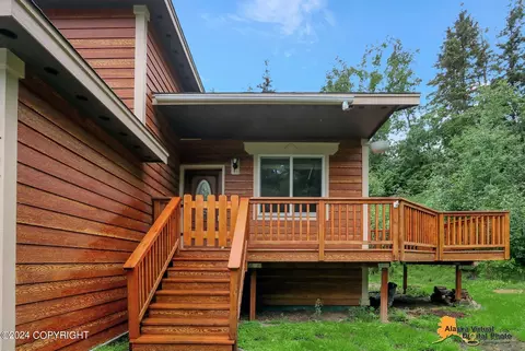 17251 S Juanita Loop, Eagle River, AK 99577 photo 3