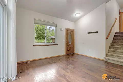 17251 S Juanita Loop, Eagle River, AK 99577 photo 5