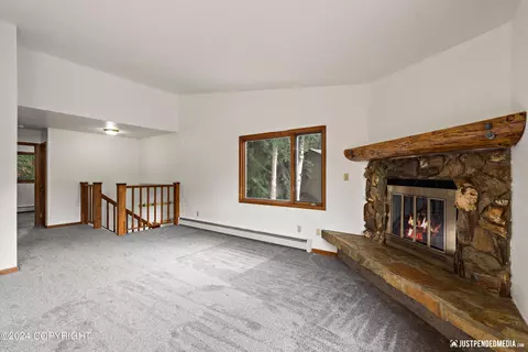 Living - 9431 Agattu Cir, Eagle River, AK 99577 photo 2 of 6