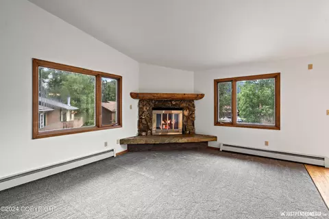 Living - 9431 Agattu Cir, Eagle River, AK 99577 photo 3 of 6