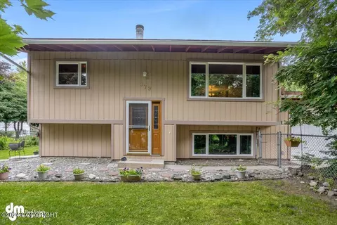 379 N Eklutna St, Palmer, AK 99645