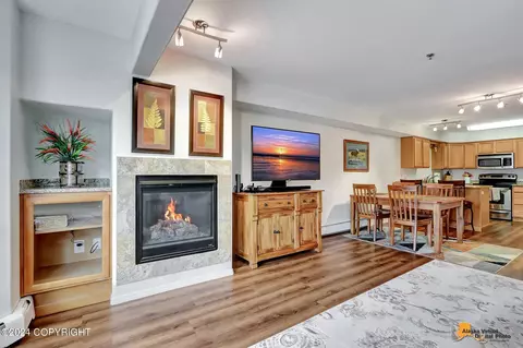 11324 Discovery View Dr # 103B, Anchorage, AK 99515