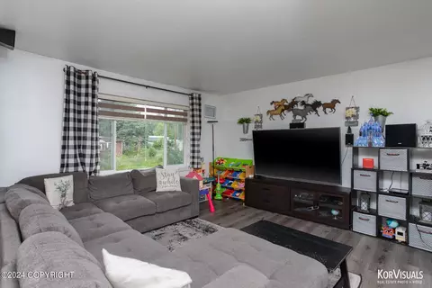 3710 E 65th Ave, Anchorage, AK 99507 photo 9