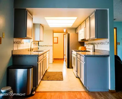 3570 Amber Bay Loop, Anchorage, AK 99515 photo 4