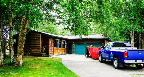 3570 Amber Bay Loop, Anchorage, AK 99515