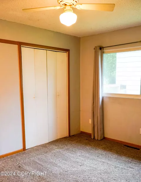 3570 Amber Bay Loop, Anchorage, AK 99515 photo 22