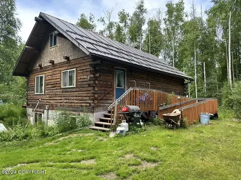 9081 S Starlight Ln, Wasilla, AK 99654