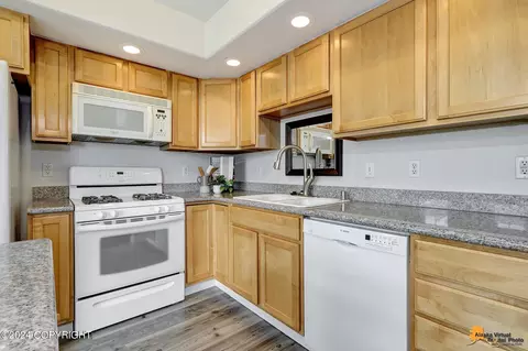 3101 E Tudor Rd, Anchorage, AK 99507 photo 6