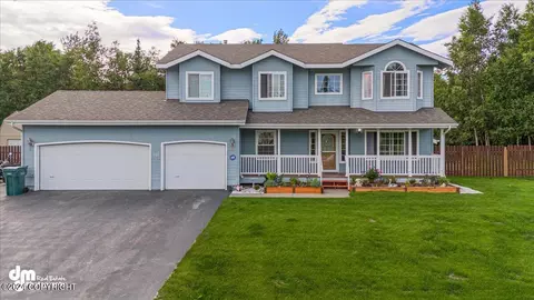440 N Dawson Cir, Palmer, AK 99645