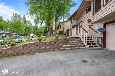 13610 Capstan Dr, Anchorage, AK 99516 photo 5