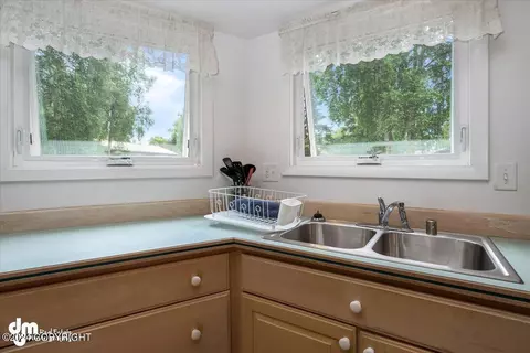 13610 Capstan Dr, Anchorage, AK 99516 photo 15