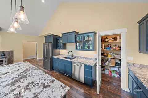 Kitchen - 23070 Sheltering Spruce Ave, Chugiak, AK 99567 photo 9 of 9