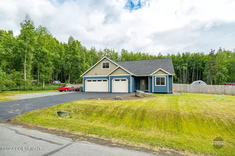Exterior - 23070 Sheltering Spruce Ave, Chugiak, AK 99567 photo 4 of 12