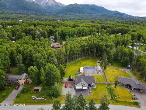 View/Area - 23070 Sheltering Spruce Ave, Chugiak, AK 99567 photo 3 of 15
