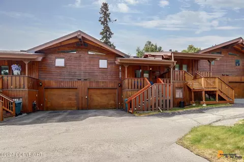 271 Dailey Ave # 10, Anchorage, AK 99515