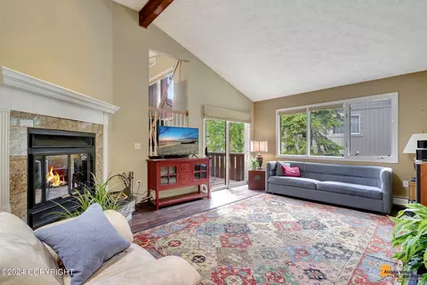 271 Dailey Ave # 10, Anchorage, AK 99515 photo 15