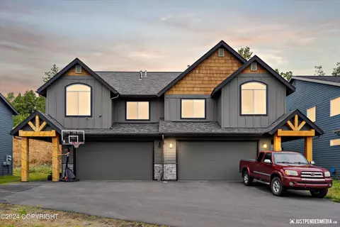 7756 Gate Creek Dr # 61, Anchorage, AK 99502
