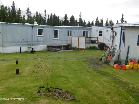 1408 Daniel St, North Pole, AK 99705