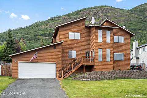 20237 Philadelphia Way, Eagle River, AK 99577