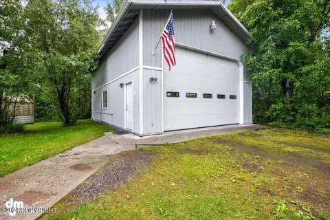 17822 James Way, Eagle River, AK 99577 photo 7