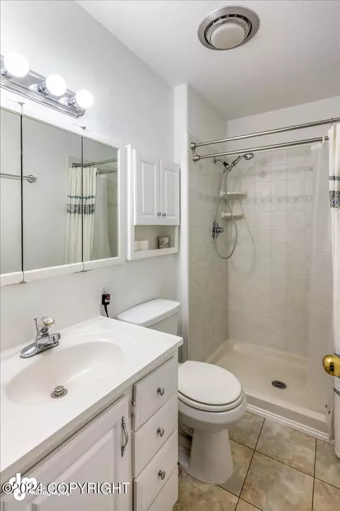 17822 James Way, Eagle River, AK 99577 photo 23