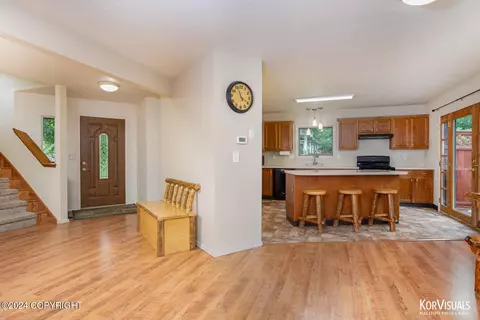 2880 W Youngtree Dr, Wasilla, AK 99623