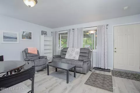 7141 Weimer Rd # 14, Anchorage, AK 99502