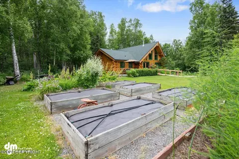 Exterior - 18029 Kamkoff Ave, Chugiak, AK 99577 photo 34 of 44