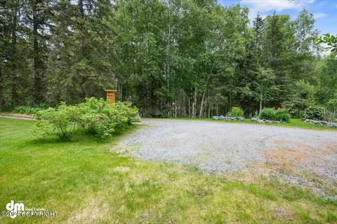 Exterior - 18029 Kamkoff Ave, Chugiak, AK 99577 photo 43 of 44