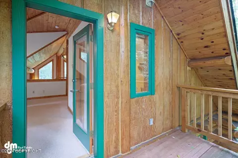 Entry Way - 18029 Kamkoff Ave, Chugiak, AK 99577 photo 4 of 6