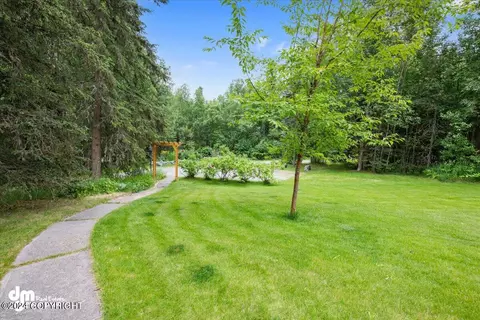 Exterior - 18029 Kamkoff Ave, Chugiak, AK 99577 photo 42 of 44