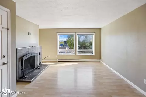 Living - 329 E 14th Ave # 12, Anchorage, AK 99501 photo 3 of 6