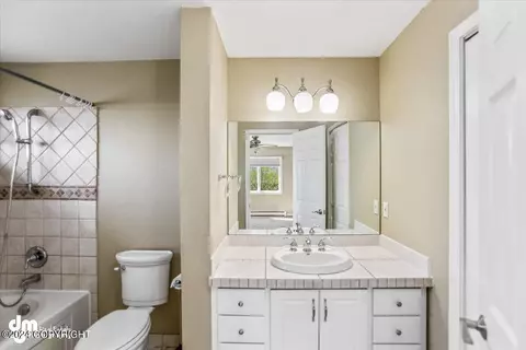 Bath - 329 E 14th Ave # 12, Anchorage, AK 99501 photo 1 of 4