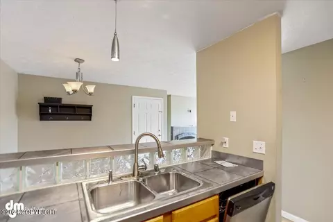 Kitchen - 329 E 14th Ave # 12, Anchorage, AK 99501 photo 3 of 3
