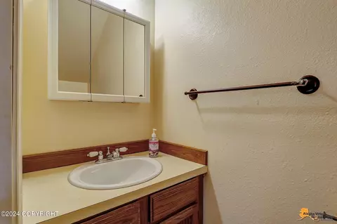 Bath - 4045 E 20th Ave # 71, Anchorage, AK 99508 photo 1 of 2