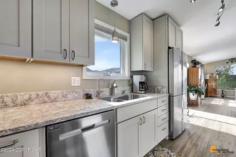 Kitchen - 12831 Michael Rd, Anchorage, AK 99516 photo 5 of 5