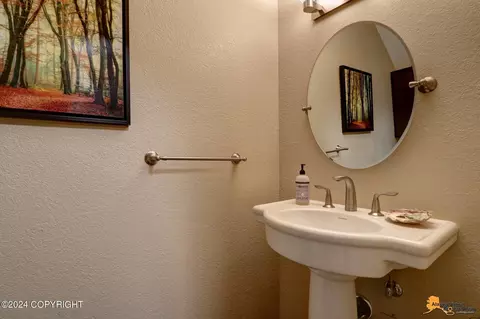 Bath - 12831 Michael Rd, Anchorage, AK 99516 photo 4 of 4