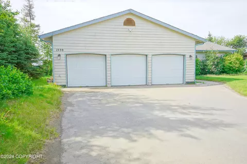 1539 Toyon Way, Kenai, AK 99611