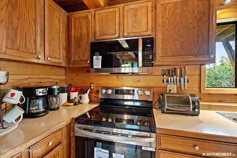 4039 Birdsong Dr, Eagle River, AK 99577 photo 19