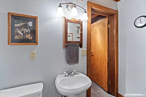 4039 Birdsong Dr, Eagle River, AK 99577 photo 37
