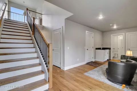 1167 Northpointe Bluff Dr, Anchorage, AK 99501 photo 10