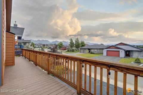 1167 Northpointe Bluff Dr, Anchorage, AK 99501 photo 26